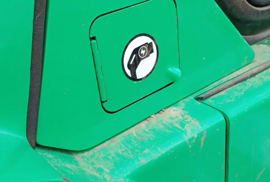 The first electric forklift